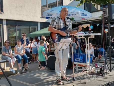 Wilfried Hofmann -live on stage-